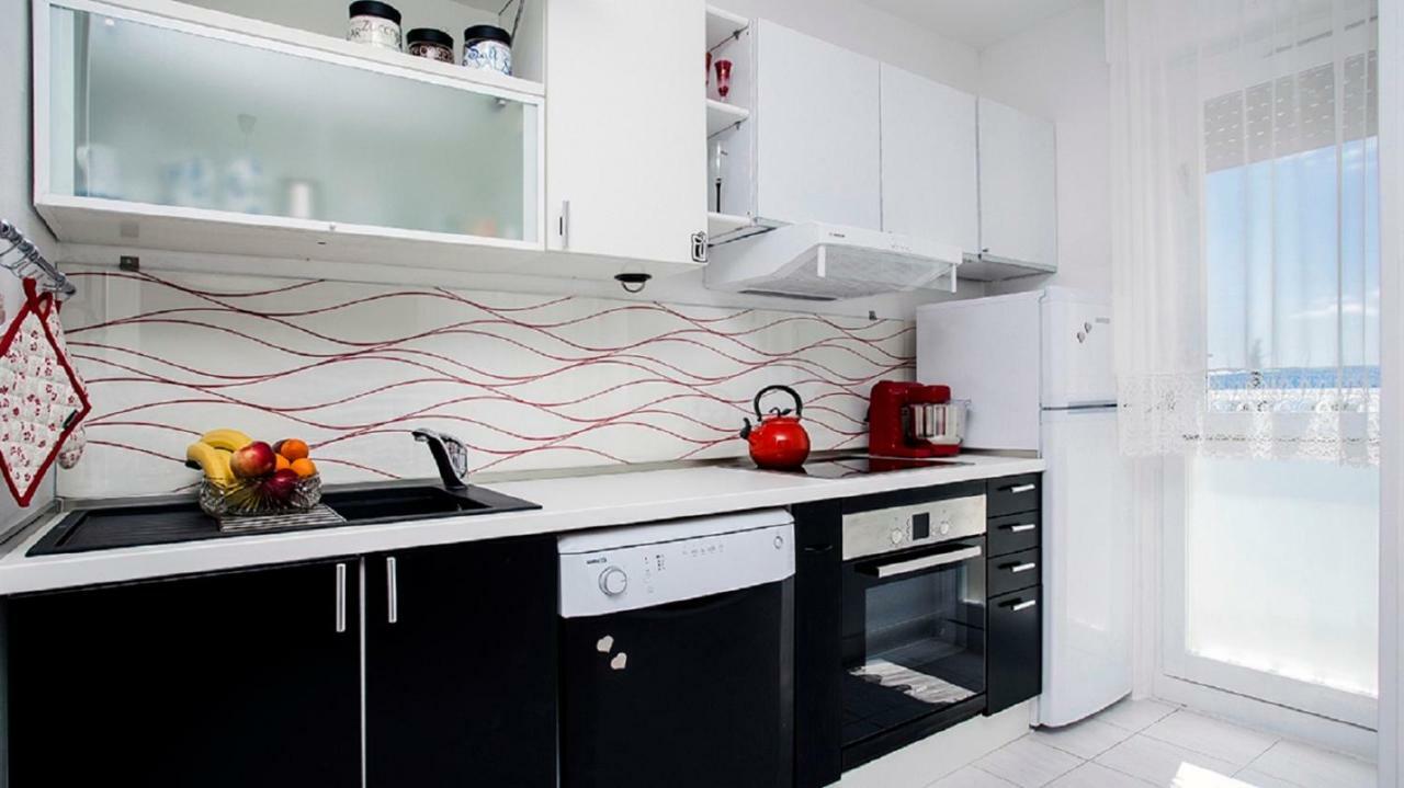 Apartment Milana - Cozy Stay With Free Parking Split Eksteriør billede